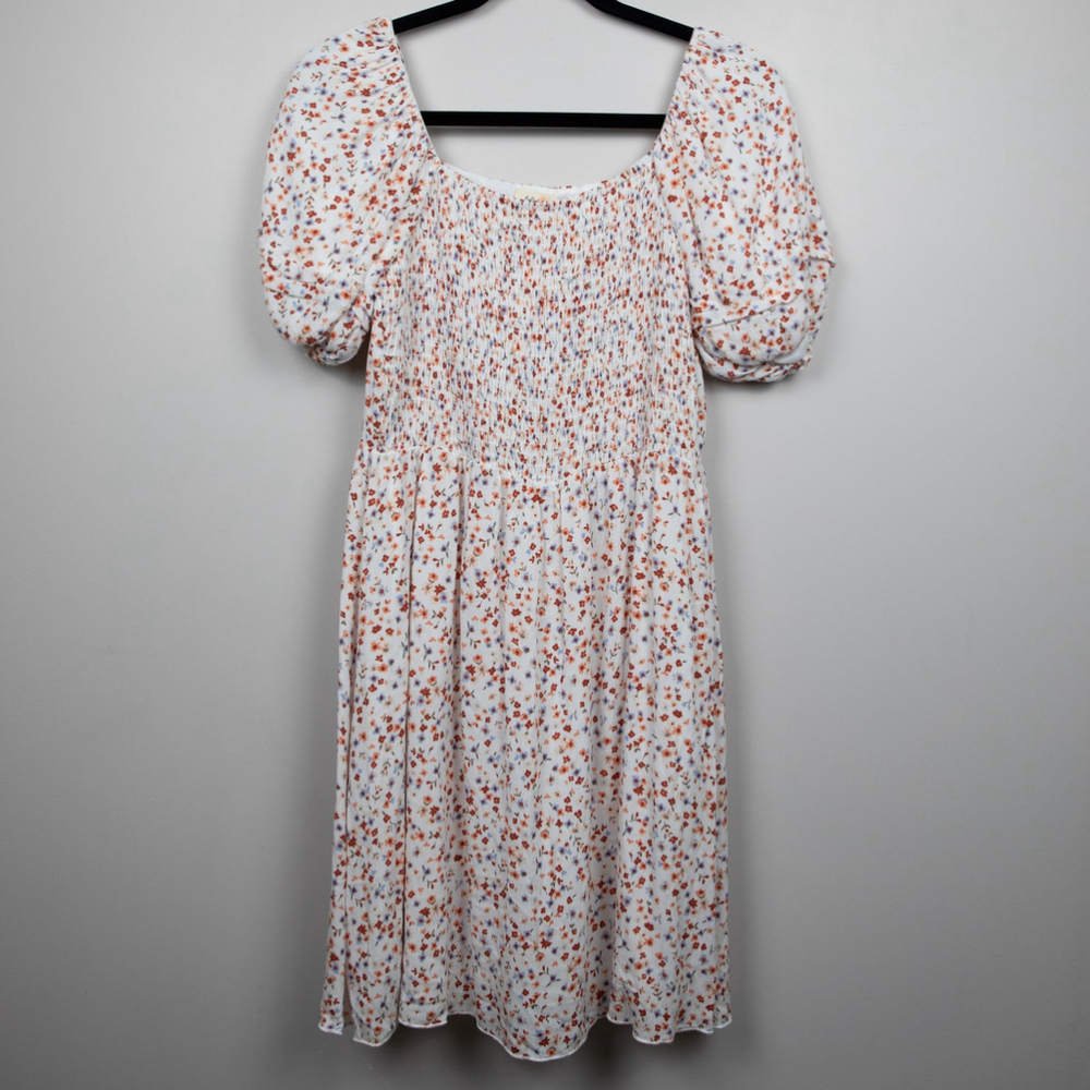 Tullabee floral smocked midi dress NWT-M